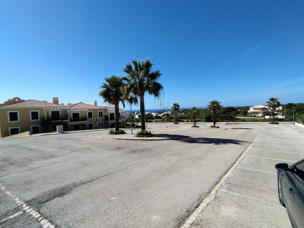Ferienwohnung 1D Areias De Porches, Pool & A/C - Casas & Papeis Armação de Pêra Exterior foto