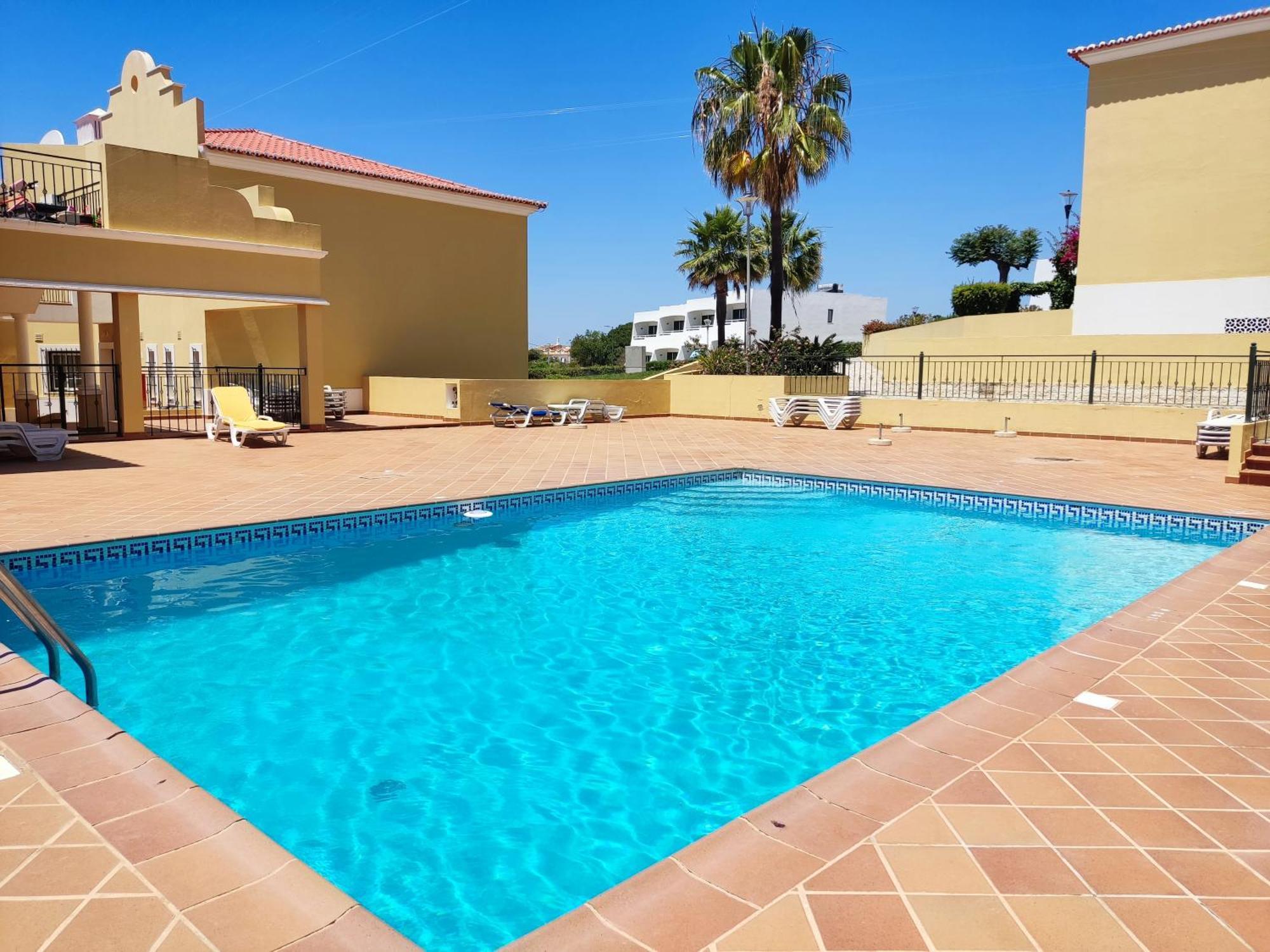 Ferienwohnung 1D Areias De Porches, Pool & A/C - Casas & Papeis Armação de Pêra Exterior foto